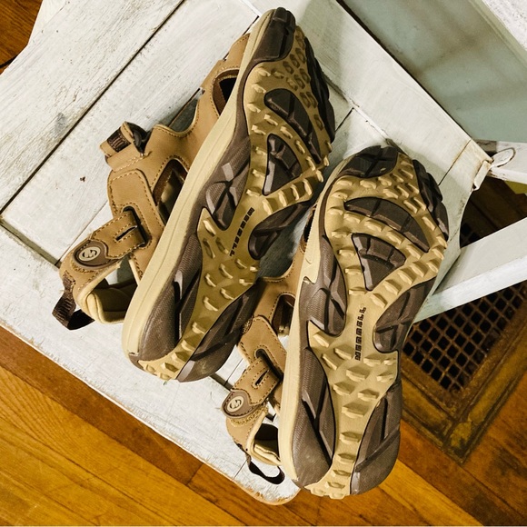 Merrell size 10 brown strappy sandals - Picture 3 of 5